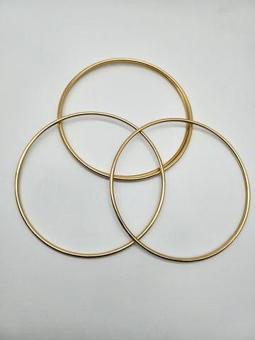 Asa circular delgada de metal