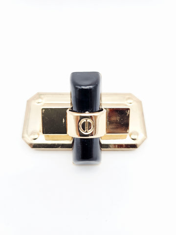 Broche Karen premium