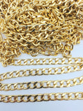 Cadena plana de metal