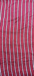Textil a rayas rojas